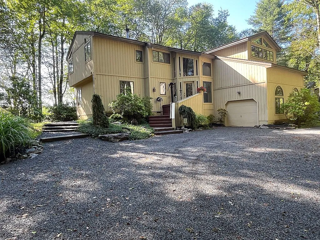 108 Blackfoot Trl photo 1