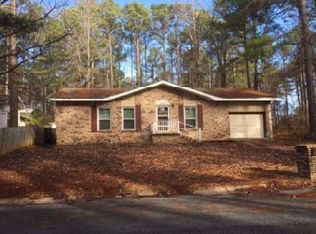9516 Woodland Dr, Mabelvale, AR 72103