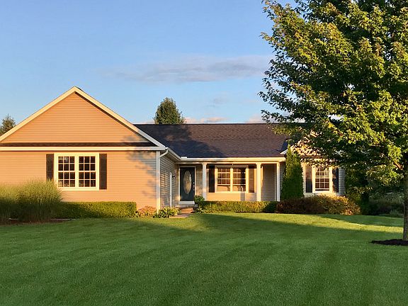 2nd image of 770 Clyde Lee Dr
