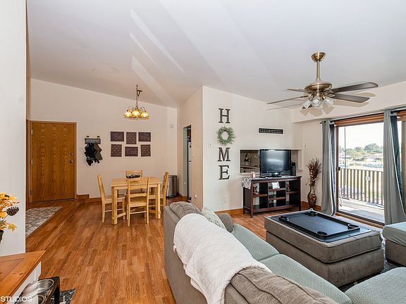2nd image of 5239 James Ln APT 1111