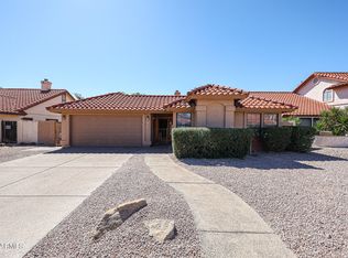 1833 E Redfield Rd, Phoenix, AZ 85022