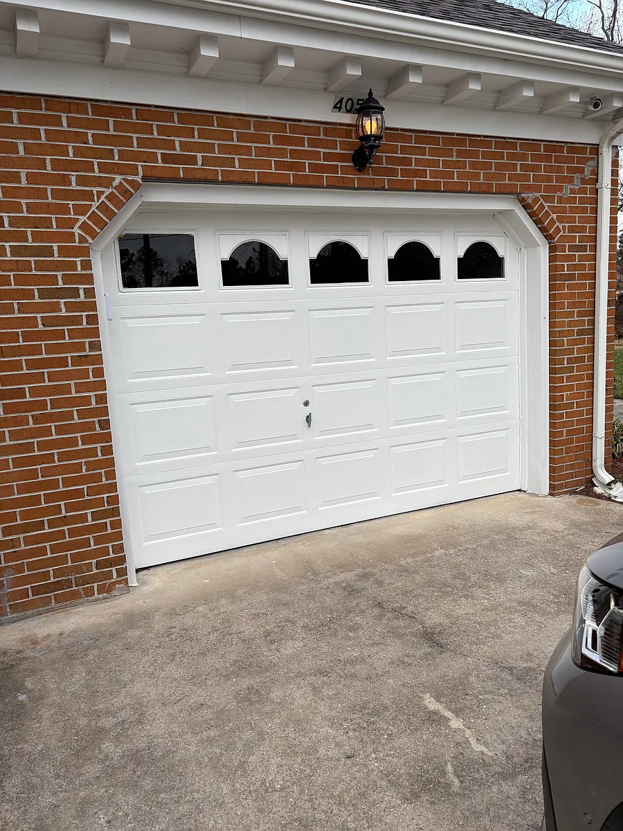 Front Garage attached to home - 4057 Cedar Grove Cres