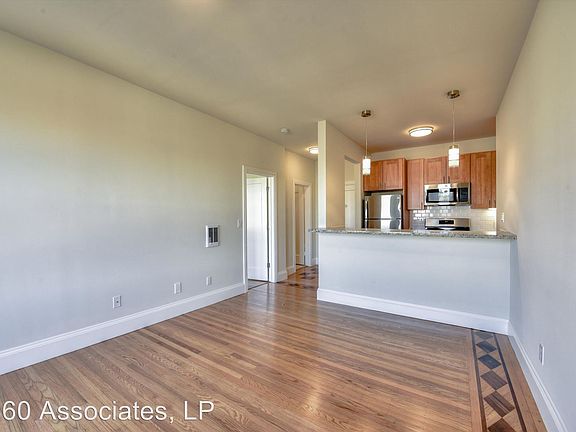 5th image of 1460 Golden Gate Ave APT 06