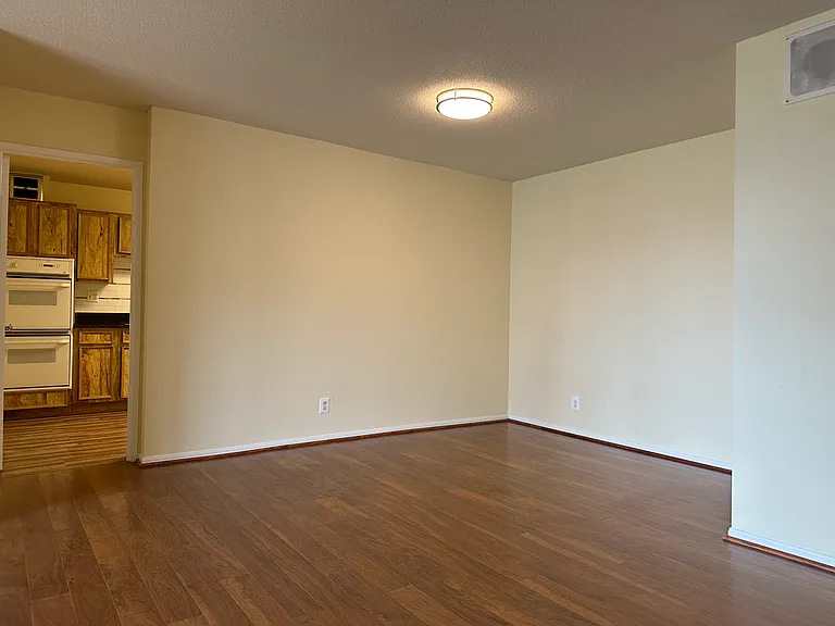 8350 Greensboro Dr #403 — Photo 10