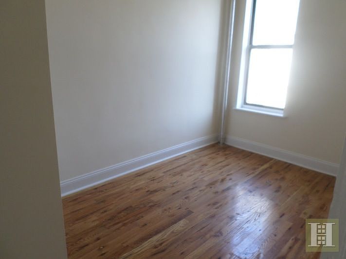 2nd image of 1642 Lexington Ave APT 22
