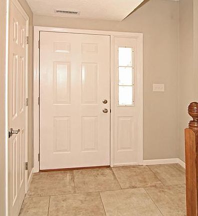 3rd image of 12546 Doe Ln