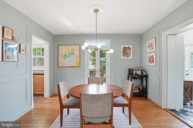 115 S Kensington St — Photo 3