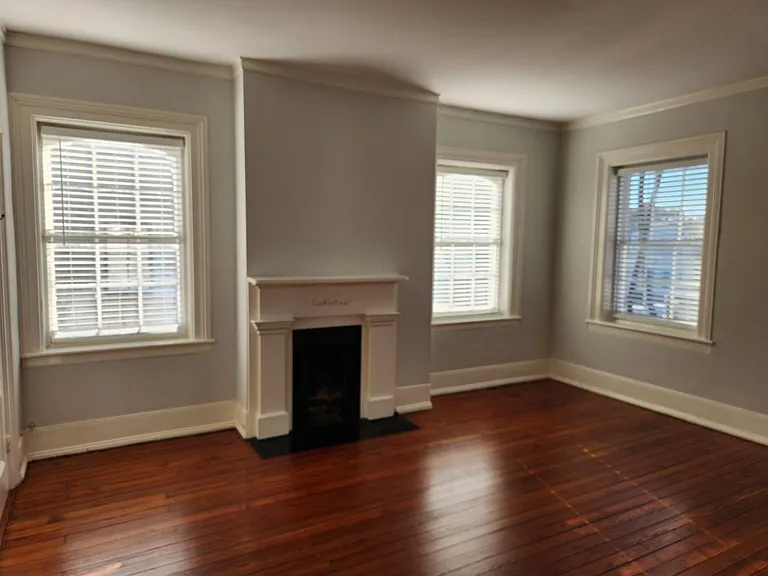 113 W Gaston St — Photo 14