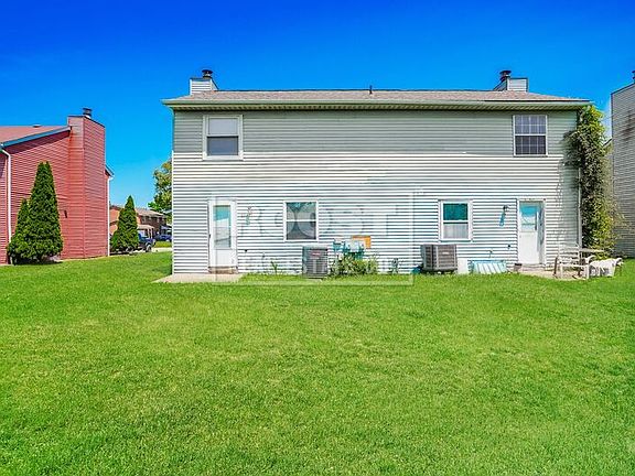 2nd image of 5623 Chatford Dr