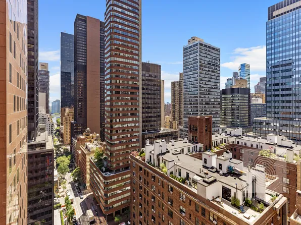 145 East 48th Street image 11 of 13