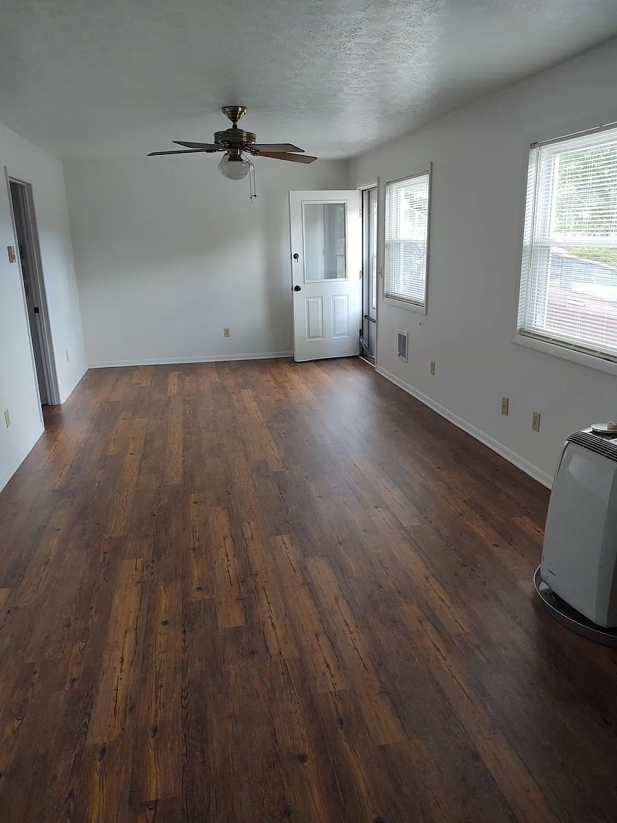Living Room - 10 Kelly St #C