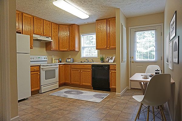 2nd image of 302 New Leicester Hwy APT C
