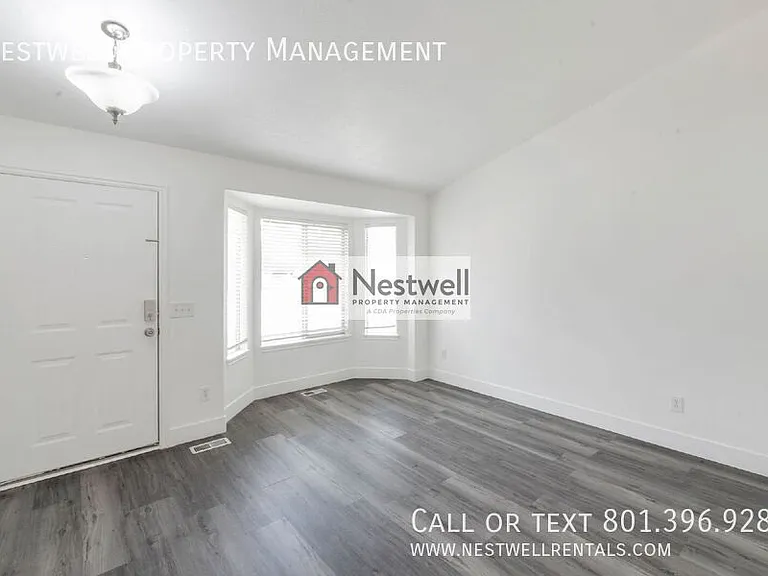 12 W Stauffer Ln — Photo 13
