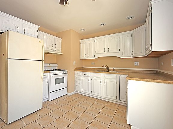 3rd image of 29W429 National St