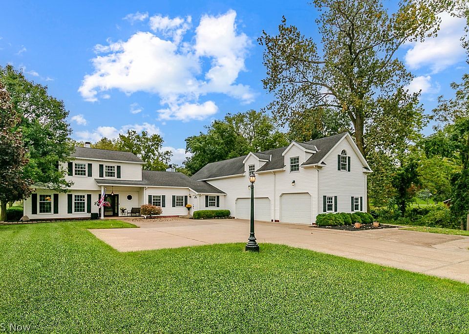 1st image of 35981 Reeves Rd