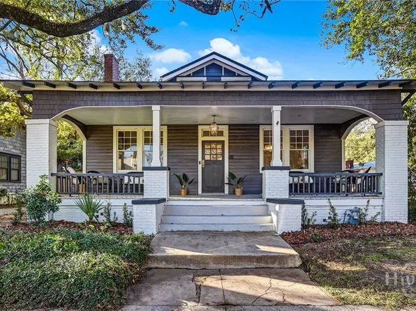 1001 Maupas Avenue, Savannah, GA 31401