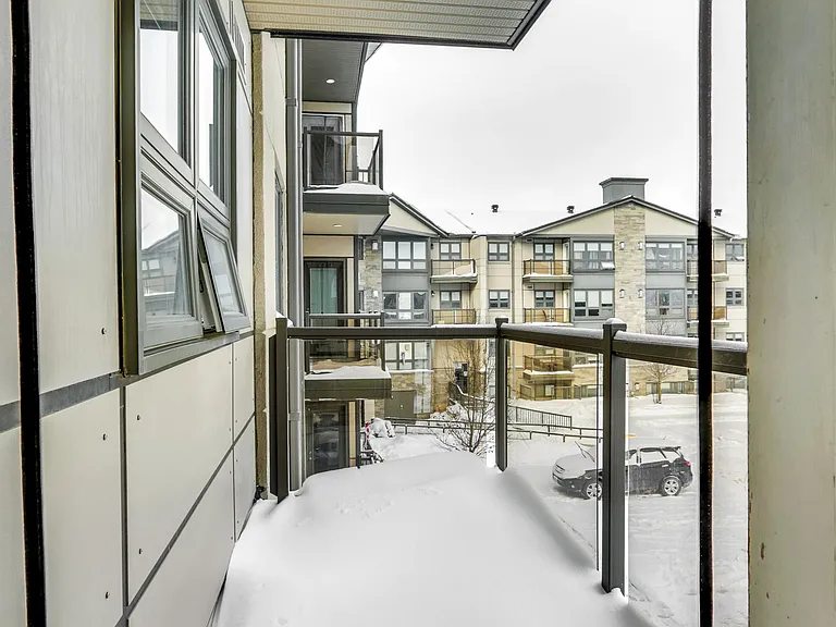 15 Jacksway Cres #315 — Photo 16