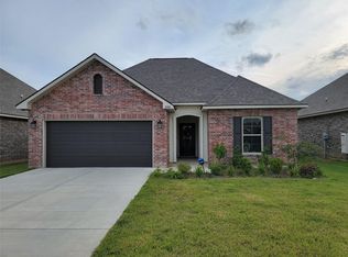 2108 Kayden Jay Dr, Bossier City, LA 71112