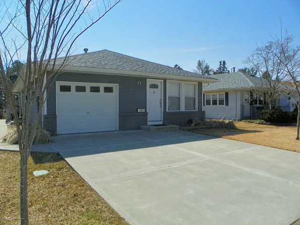 35 Charlotteville Dr S, Toms River, NJ 08757