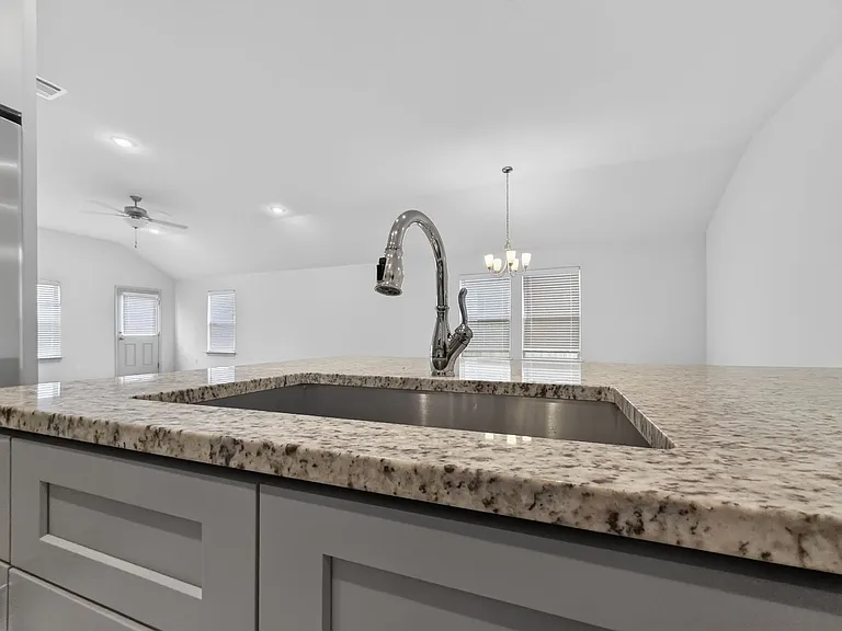 125 Caterpillar Ln — Photo 23