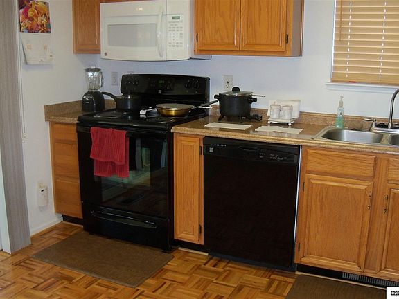 5th image of 6245 Klikitat Ct