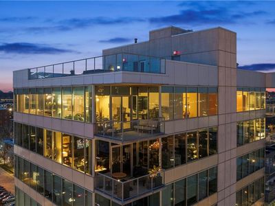 4646 Broadway APT 12, Kansas City, MO, 64112