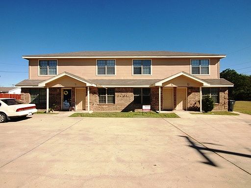 1st image of 3401 Turner Ave APT C