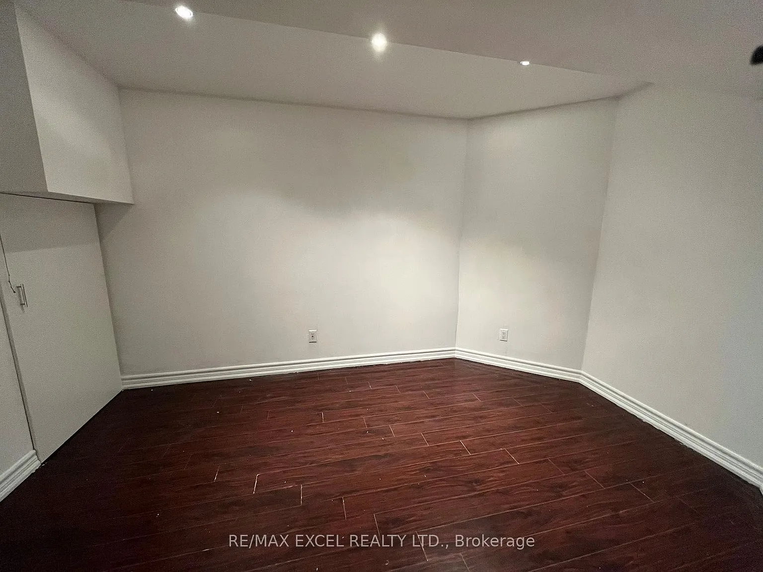 3 bed, $1,900 — Photo 4