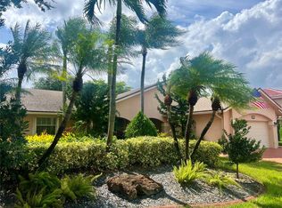 310 NW 197th Ave, Pembroke Pines, FL 33029