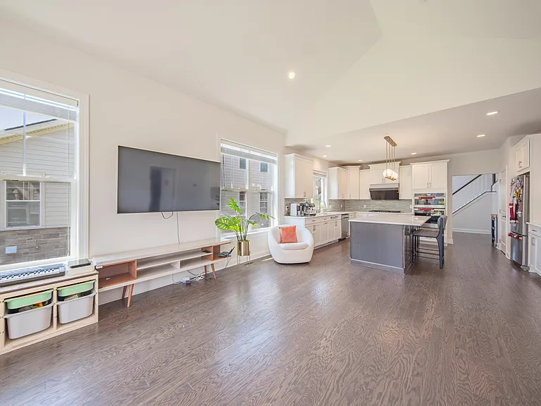 3081 N Spurway Dr — Photo 21
