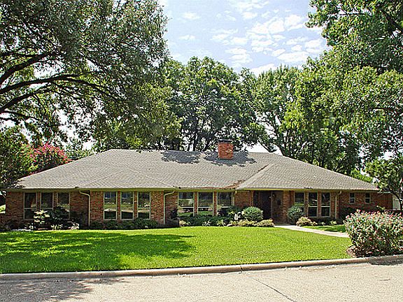 5th image of 4212 Melissa Ln