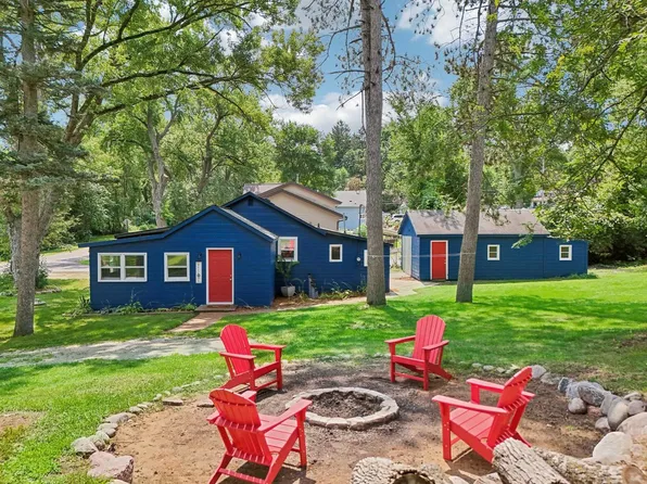 8012 335th AVENUE, Burlington, WI 53105