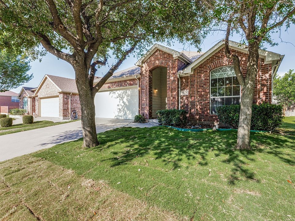 1st image of 8524 Silverbell Ln