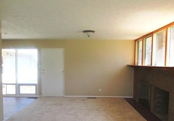 5th image of 8430 Lindbergh Dr