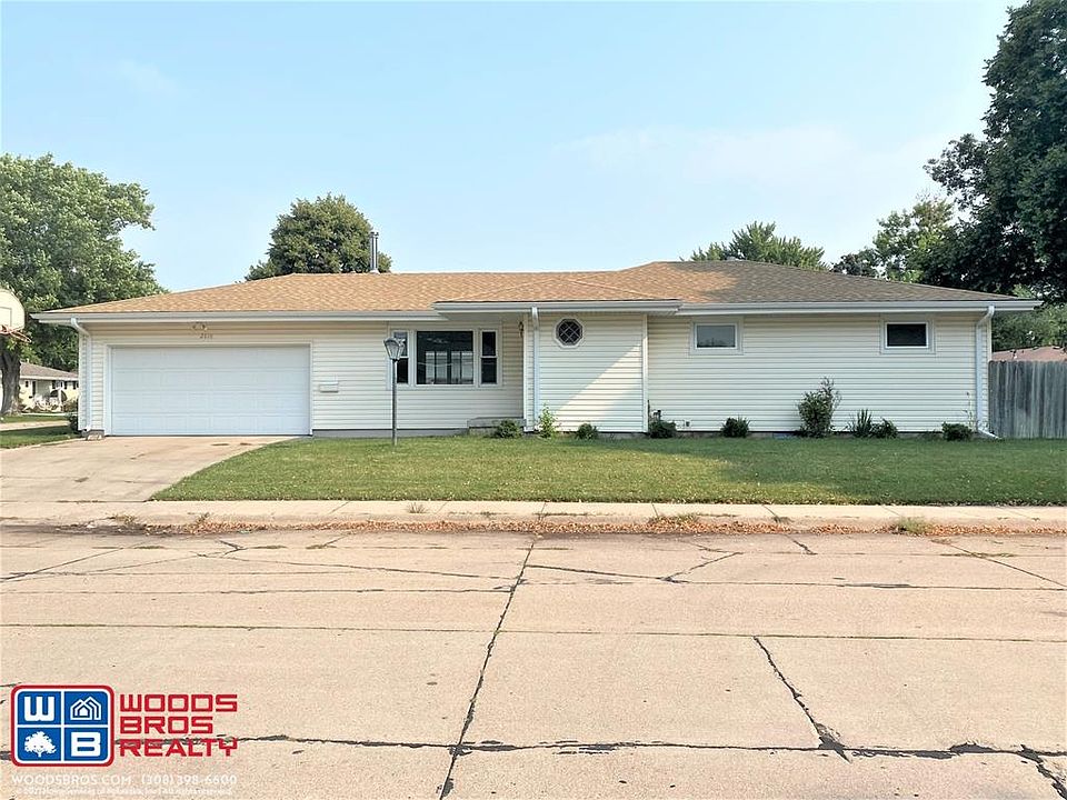 1st image of 2616 Del Monte Ave