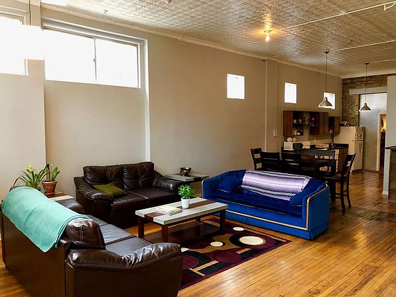 2nd image of 1801 W Wabansia Ave #1
