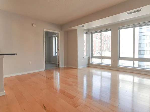 1225 13th St NW APT 513, Washington, DC 20005