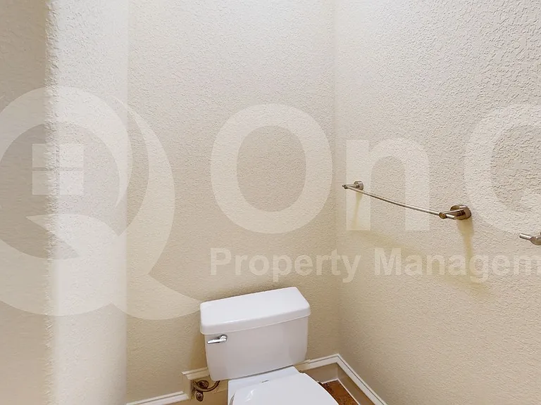 4516 Gilbert Ave — Photo 25