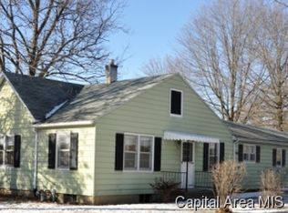 321 Spaulding St, Riverton, IL 62561