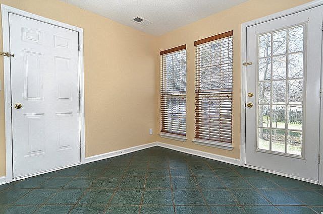 Breakfast Room