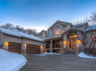 6428 Willow Springs Dr, Morrison, CO 80465