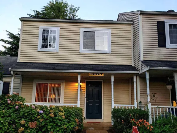 11402 Herefordshire Way, Germantown, MD 20876