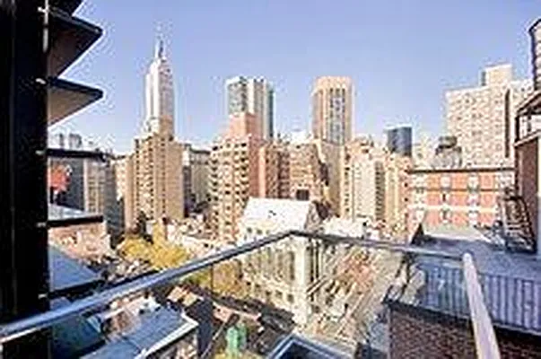 Sold by Nest Seekers International | media 6