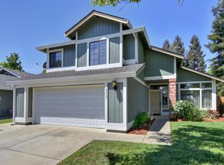 9025 Laguna Place Way, Elk Grove, CA 95758