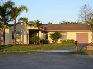 12741 SW 9th Pl, Davie, FL 33325