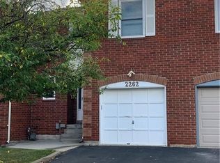 2262 Margot St, Oakville, ON L6H 3M7