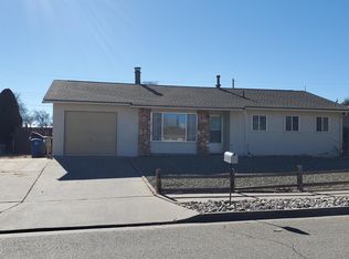 319 Mimbres Dr, Los Alamos, NM 87544