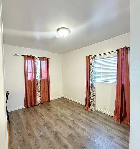 8513 Reading Ave — Photo 17