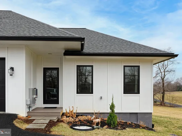 23443 Dover Rd Unit A, Middleburg, VA 20117