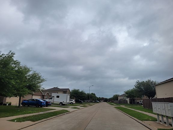 5th image of 16239 Silver Wing Ln